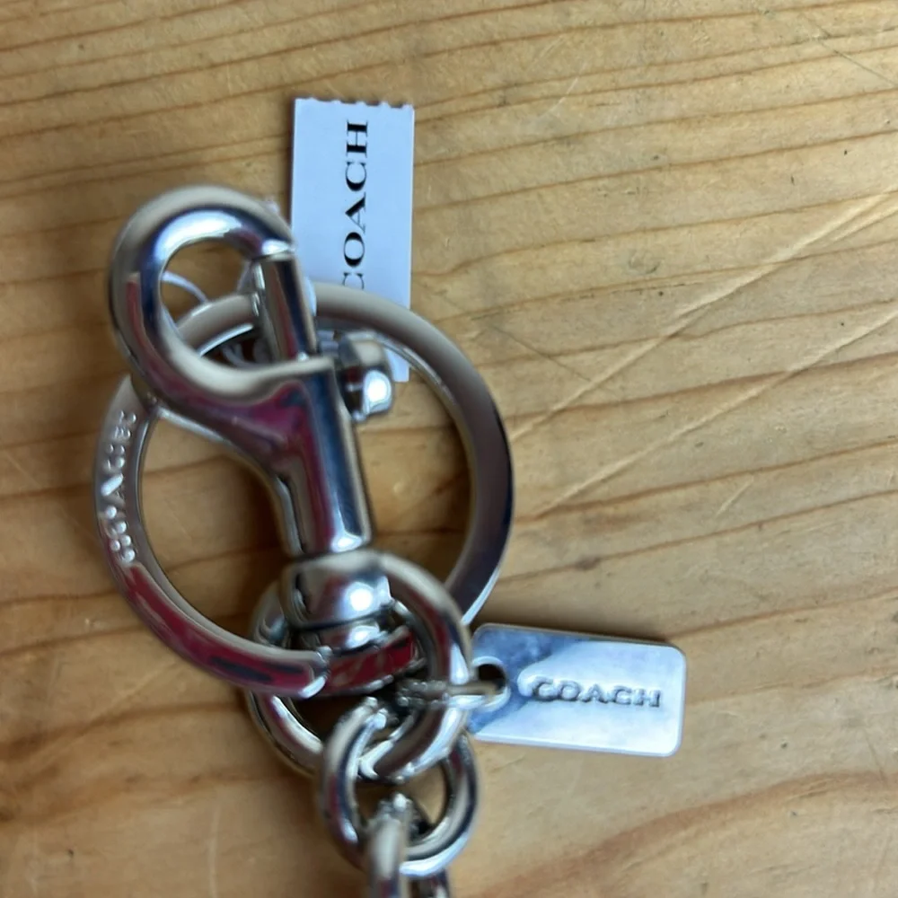 Coach bear keychain - Picture 5 of 7